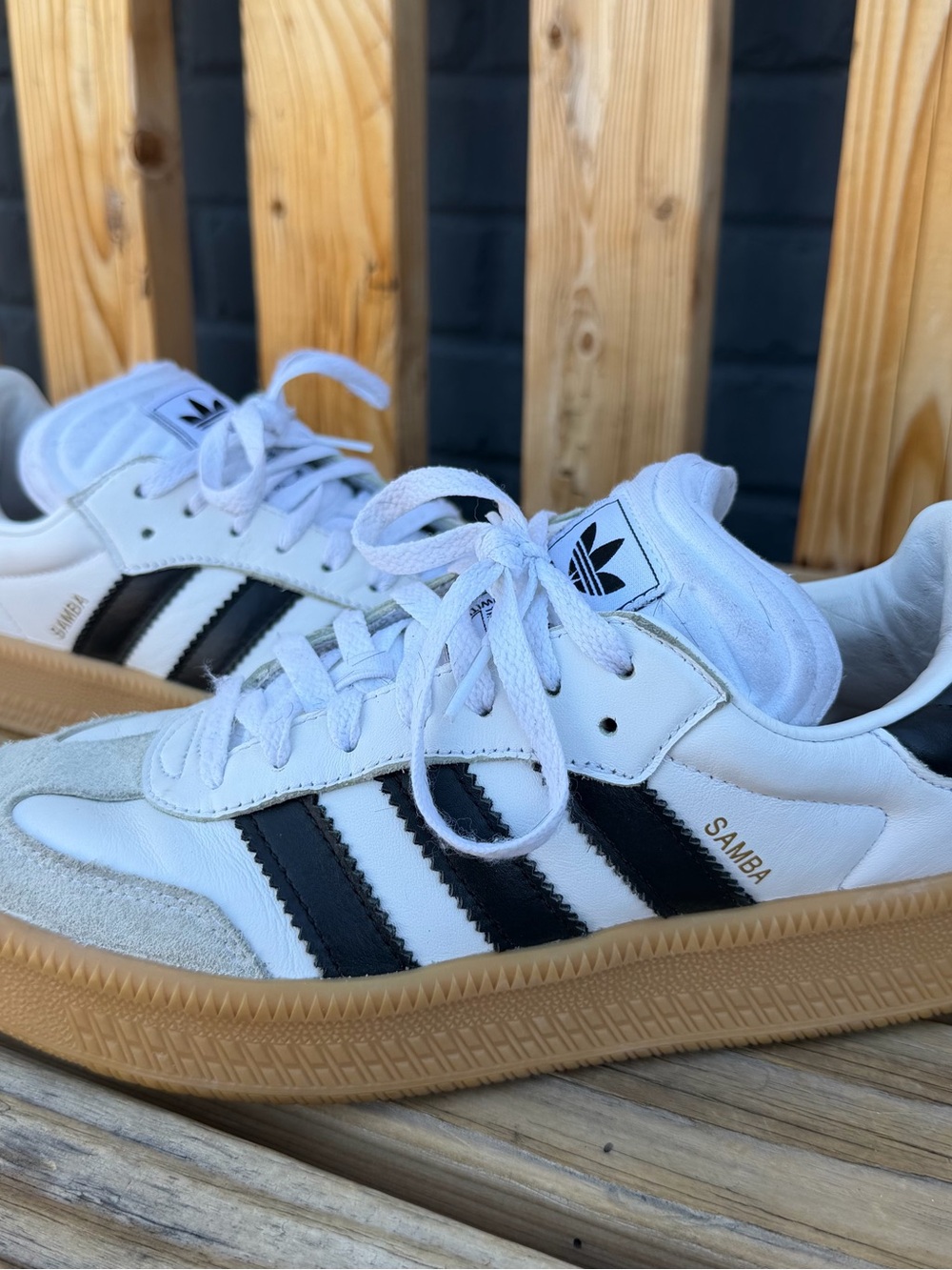 adidas Samba men’s 8.5 White Black Gum Sneakers